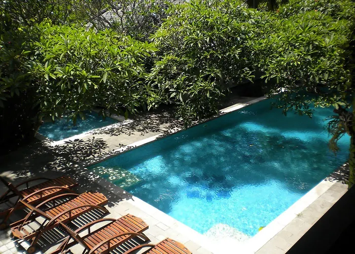 Taman Suci And 3* デンパサール